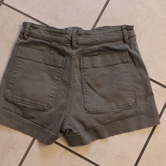 Everlane Olive Green Shorts Khaki Cotton Elastane Blend Size 4 - Picture 2 of 8